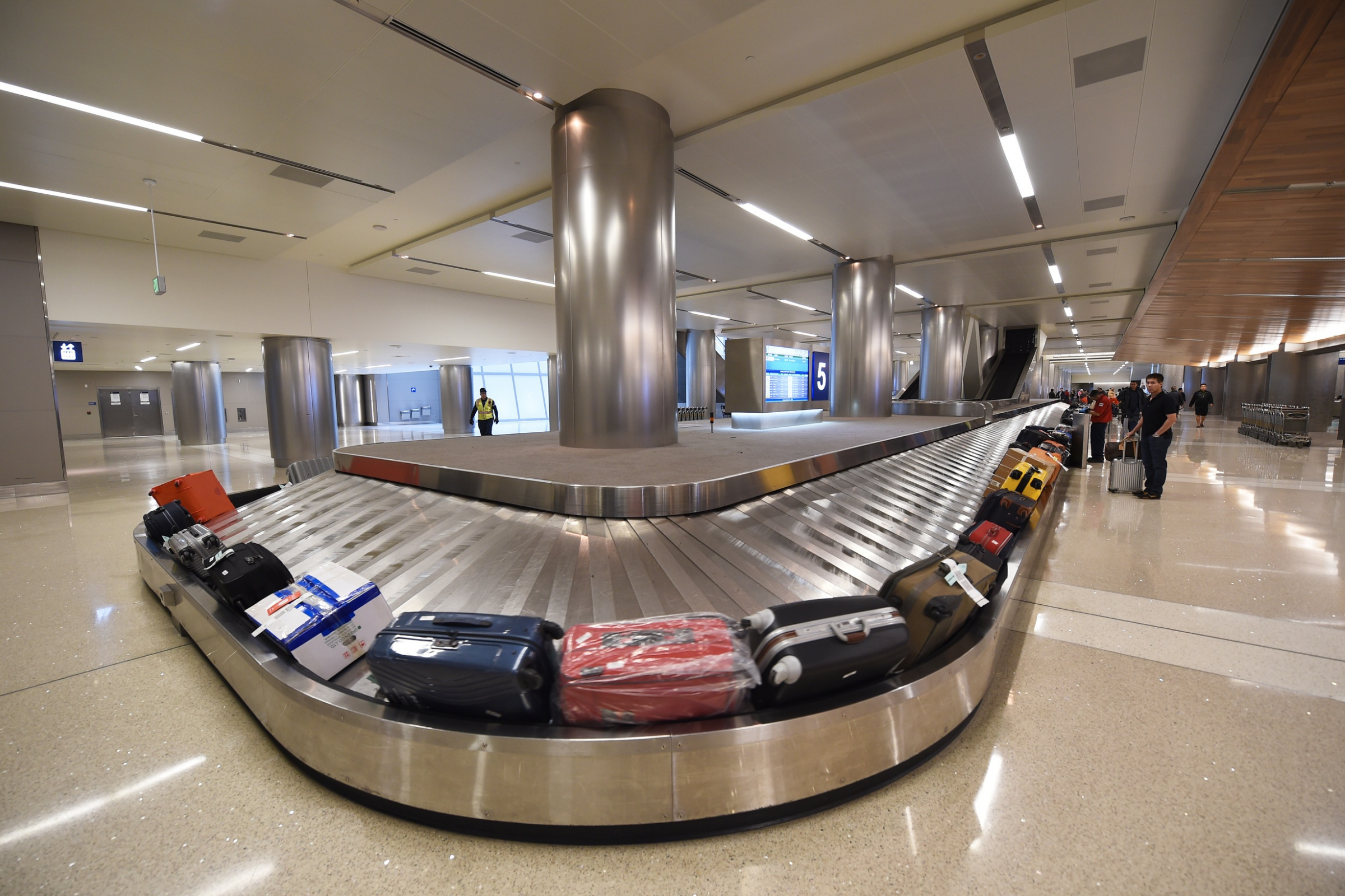 kona international airport, hawaii (3).webp